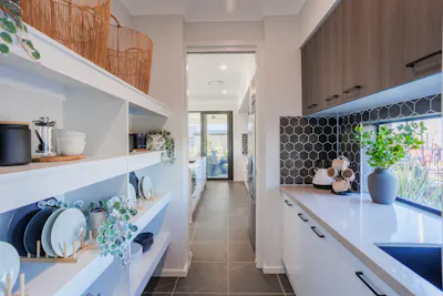 nsw Display-Homes Austral Phoenix---33 austral-house-4-103