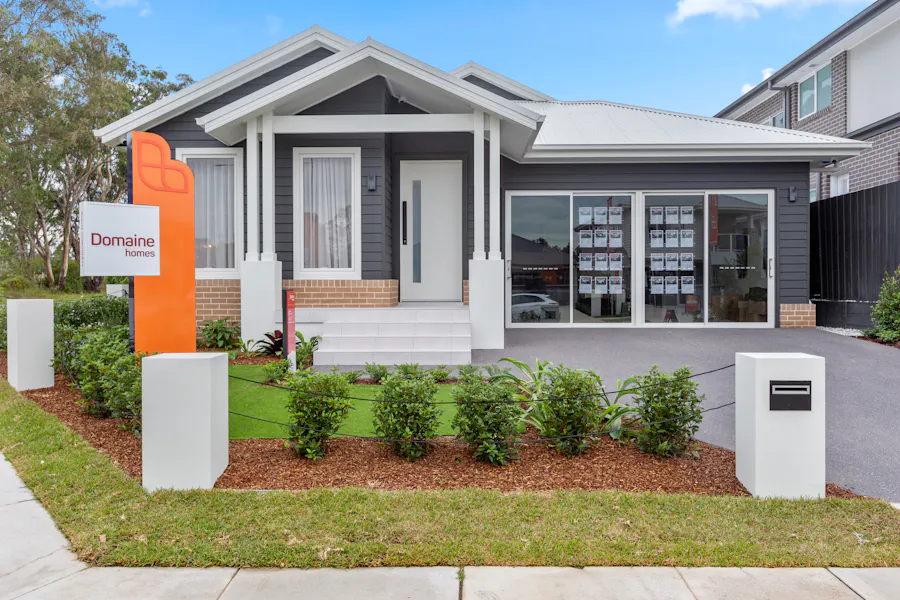 nsw Display-Homes Leppington l4a0653