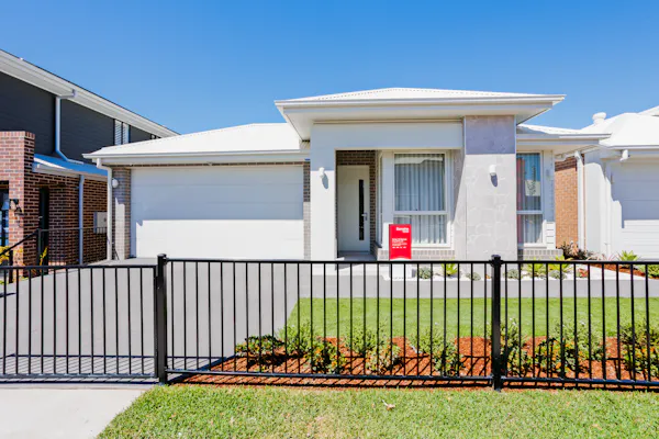 nsw Oran-Park R6V22066-Edit